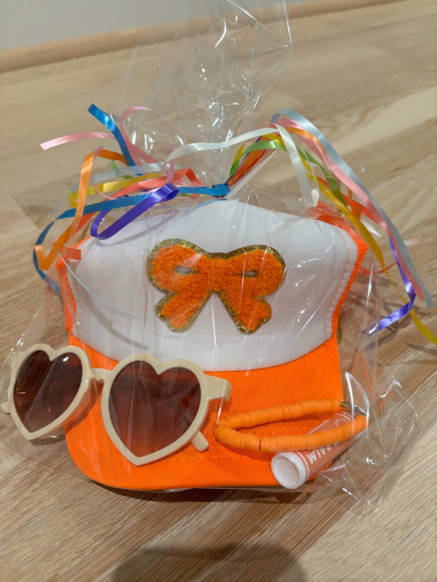 Kid Gift Pack (neon orange hat with bow)