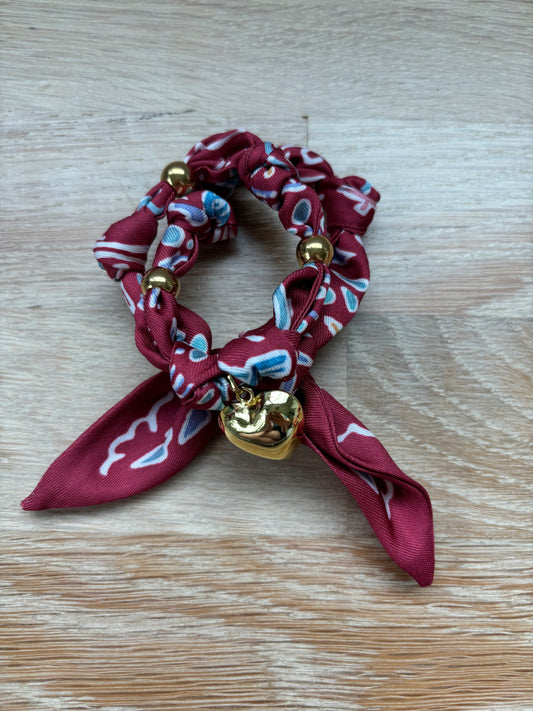 1 Scarf jewelry (maroon)