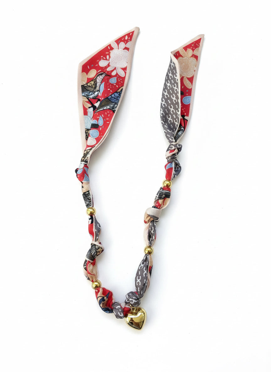 1 Scarf jewelry (red and grey birds)