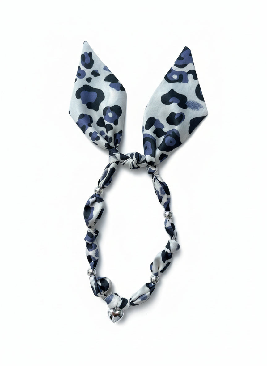 1 scarf jewelry (animal print white, purple)