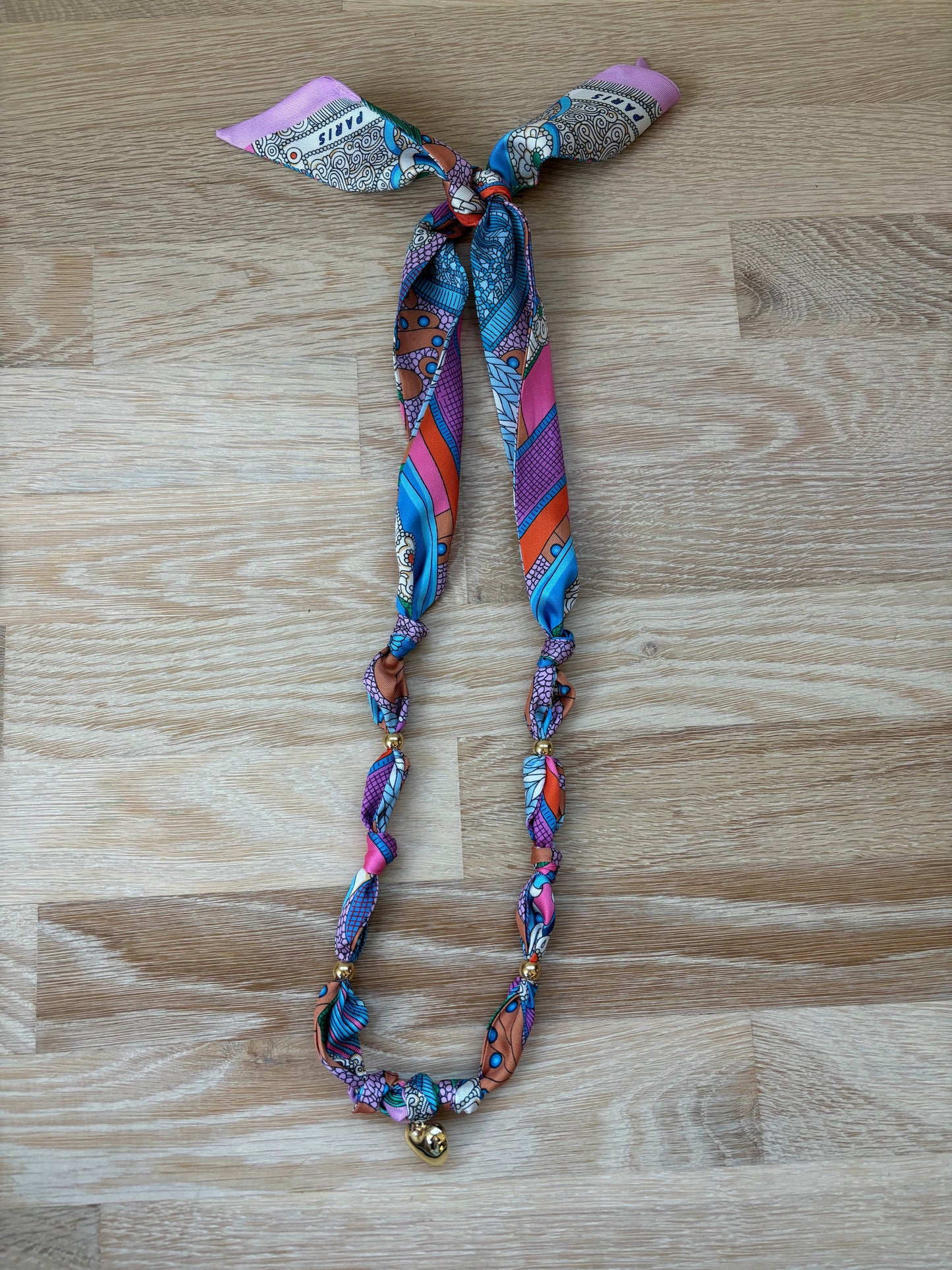 1 scarf necklace (blue, pink, orange)