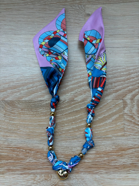 1 Scarf jewelry (blues, purple)