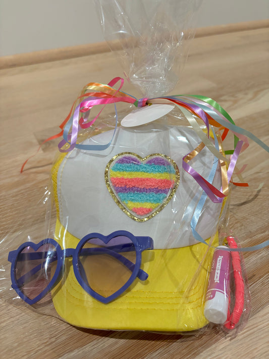 Kid Gift Pack (yellow hat with heart)