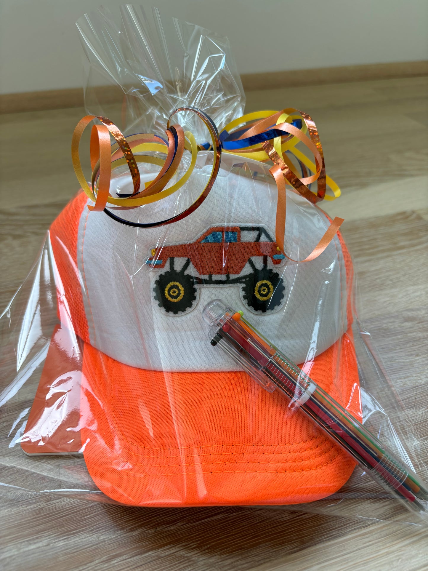 Kid gift pack (Orange monster truck)