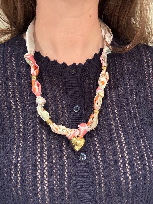 1 Long scarf necklace (pink)