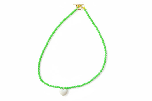 Heart bead necklace (neon green/white)