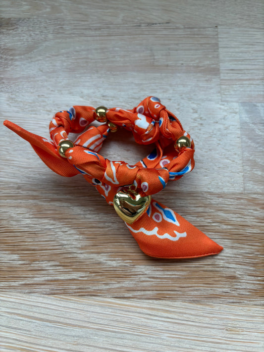 1 Scarf jewelry (orange)